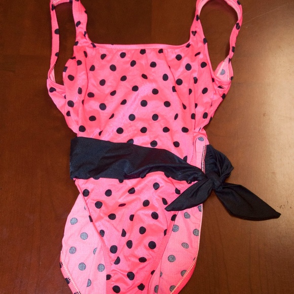 Breezie Other - Breezies size 5/6 Highwaisted fun Swim Suit